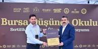 Yıldırım Belediyesi Bursa Düşünce Okulu'nda mezuniyet gururu yaşandı