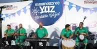 Osmangazi Belediyesi'nin mahalle şenliği Demirtaşpaşa ve Elmasbahçeler'de coşkuyla gerçekleştirildi