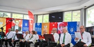 Bursa Büyükşehir Belediyesi'nden huzurevi sakinlerine özel 30 Ağustos kutlaması