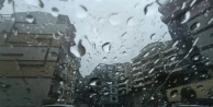 Meteoroloji'den kritik uyarılar peş peşe geldi: Sıcaklıklar hissedilir derecede düşüyor, kuvvetli yağış ve fırtına kapıda