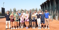 4. ITF Junior J30 Yenigün Cup heyecanı Nilüfer'de sona erdi: 11 ülkeden 150 sporcu kortta ter döktü