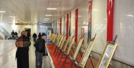 Bursa Büyükşehir Belediyesi'nden anlamlı sergi: 'Cumhuriyetin Yüzleri” metro istasyonunda açıldı