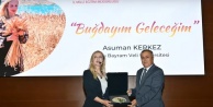 MEB Danışmanı Asuman Kerkez Bursa'da meslek lisesi öğrencileriyle buluştu