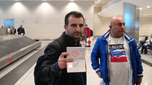 Ülkeye Girişlerine İzin Verilmedi!