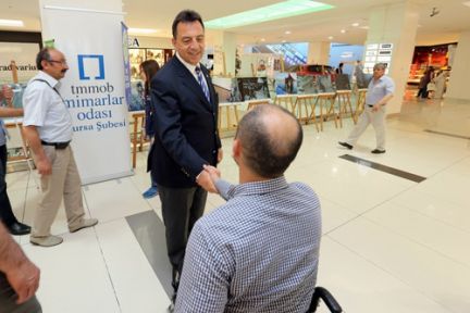 Vali Vekili Görme Engellileri Yalnız Bırakmadı!