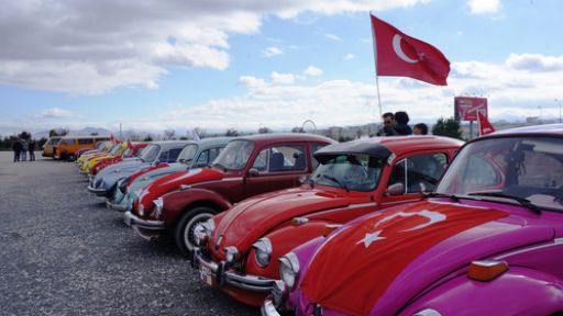 Vosvoscular Cumhuriyet İçin Tur Attılar!