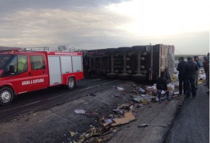 Yağlar Etrafa Saçıldı İpek Yolu Trafiğe Kapandı!