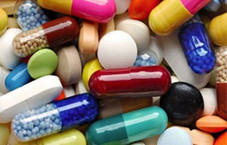 Yan Etkisi Olduğunda İlacı Kesmeyin!