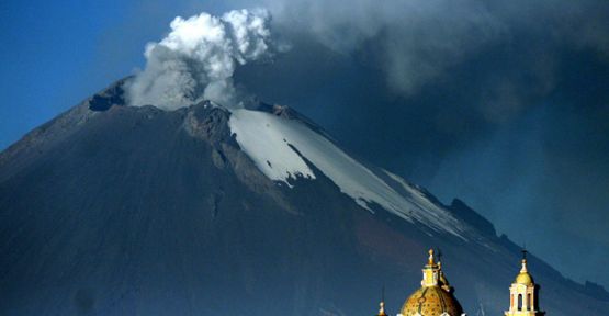 Yanardağ Patlaması Kameralarda!