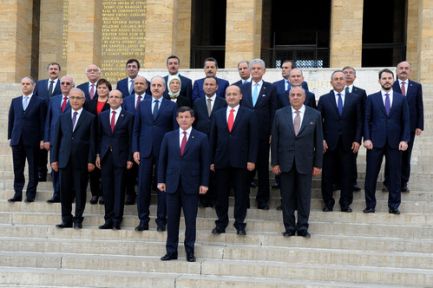 Yeni Kabine Anıt Kabir'i Ziyaret Etti!