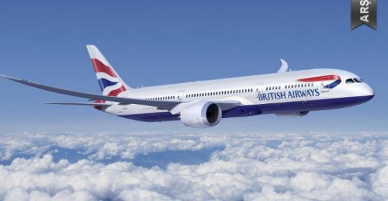 Yolcu Uçağı İHA'ya Çarpttı!